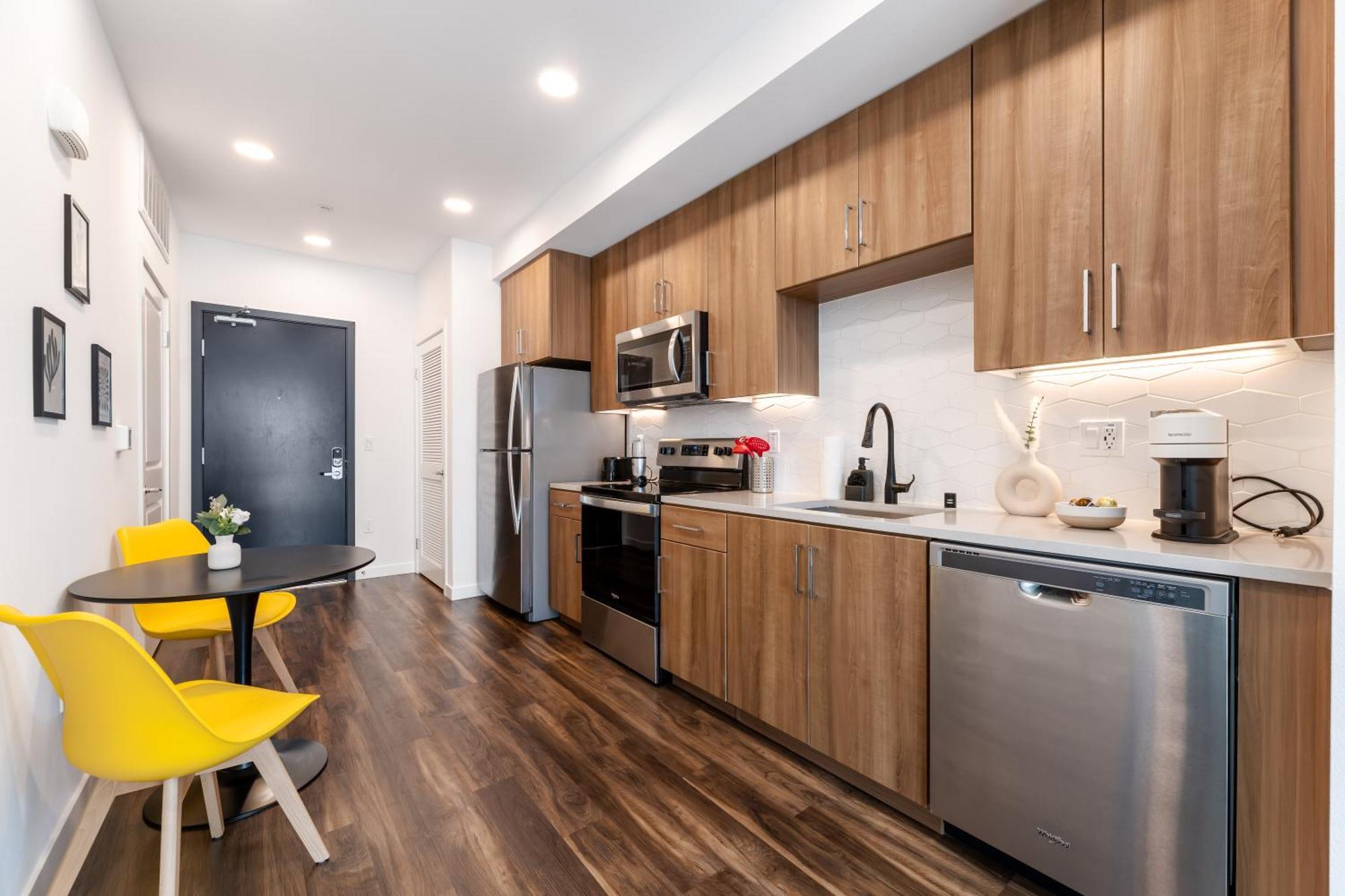 Luxury Hollywood - Pool/gym/parking Appartement