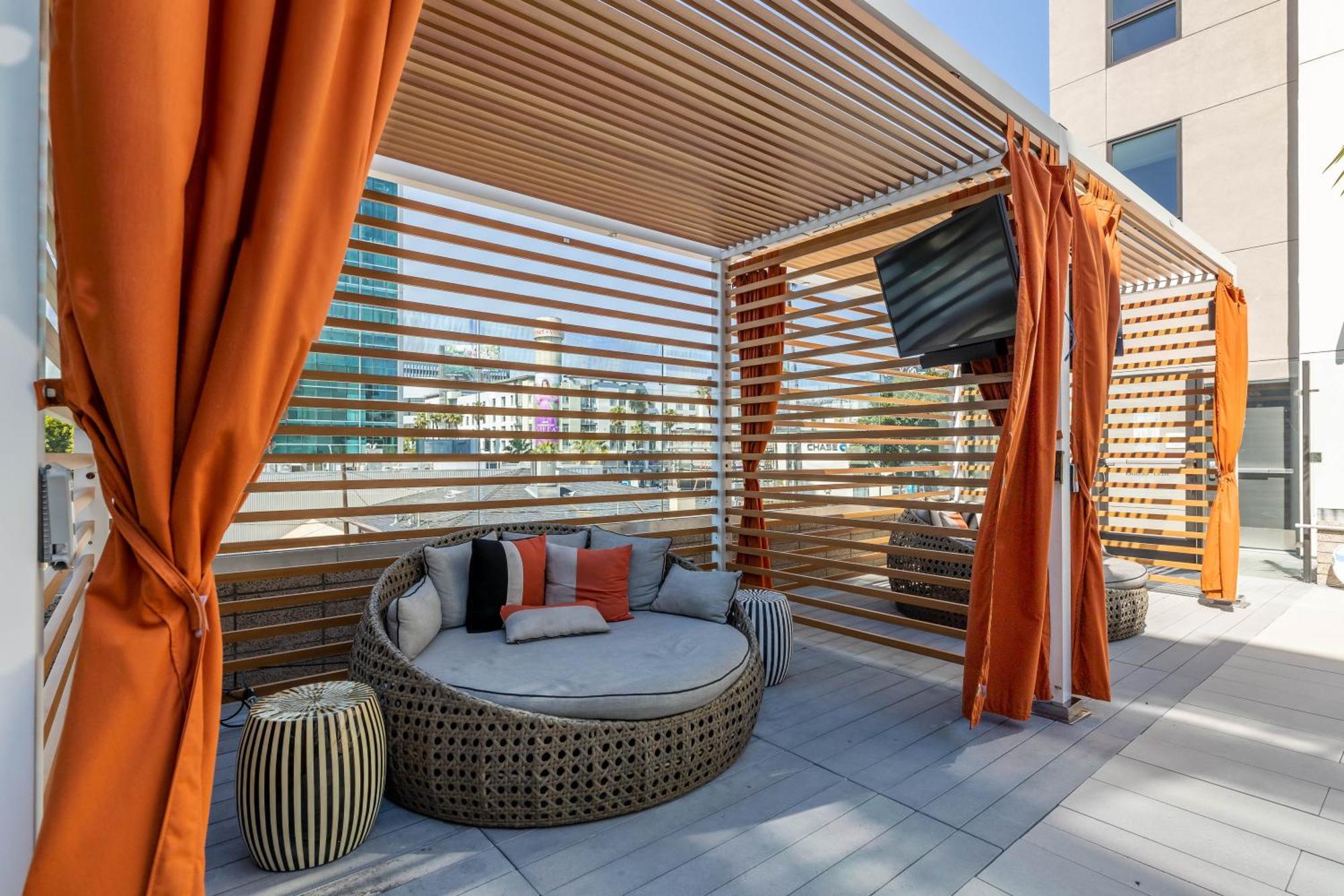 Appartement Luxury Hollywood - Pool/gym/parking